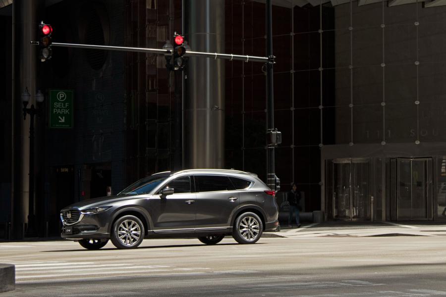  Mazda CX-8 2017 года  (фото 29 из 40)